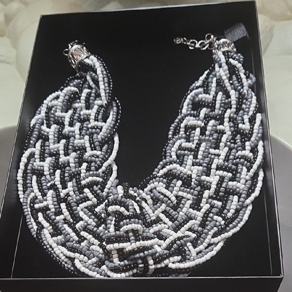 Elegant Black and White Beaded Necklace
